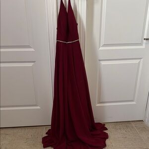 Elegant Burgundy Evening Gown Prom Dress